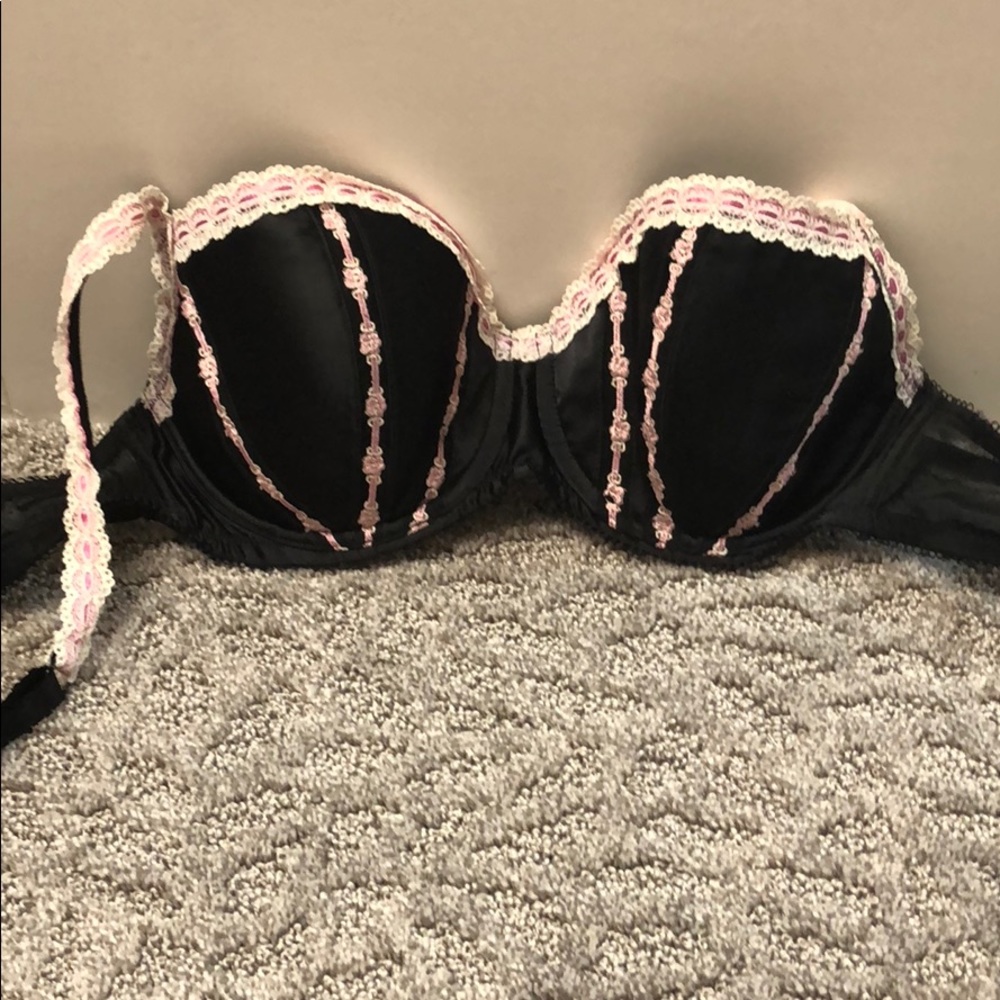 Jezebel Bra